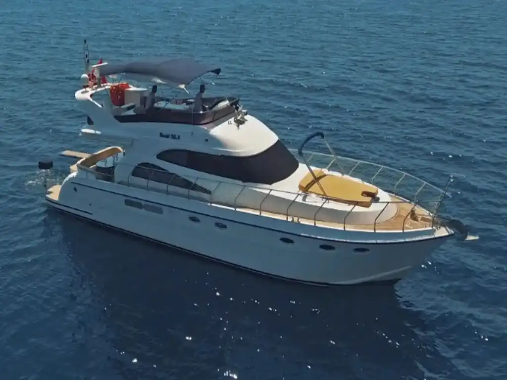 Yacht Moonlight Dela
